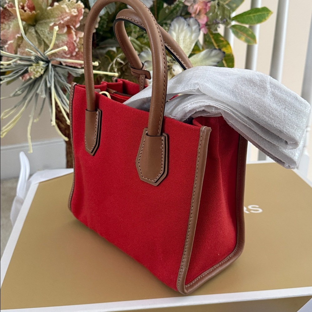 Michael Kors Mercer Crossbody Purses Brand New Authentic 9x8 - Picture 4 of 9